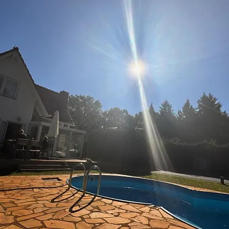 Hébergement de vacances Familien-oase Mit Pool, Halfpipe & Badesee