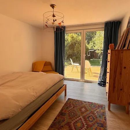 Familien-oase Mit Pool, Halfpipe & Badesee Hébergement de vacances Kemberg