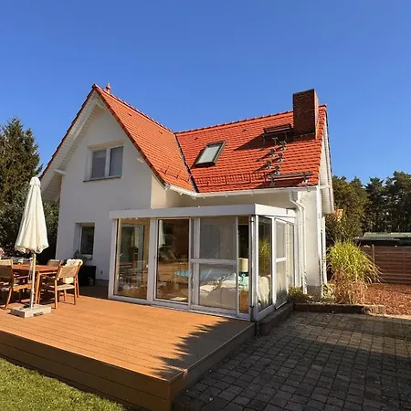 Hébergement de vacances Familien-oase Mit Pool, Halfpipe & Badesee Kemberg
